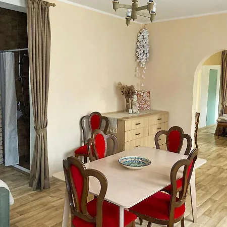 Апартаменты Authentic Old House